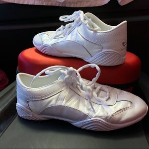 NFINITY Evolution Cheer Shoes